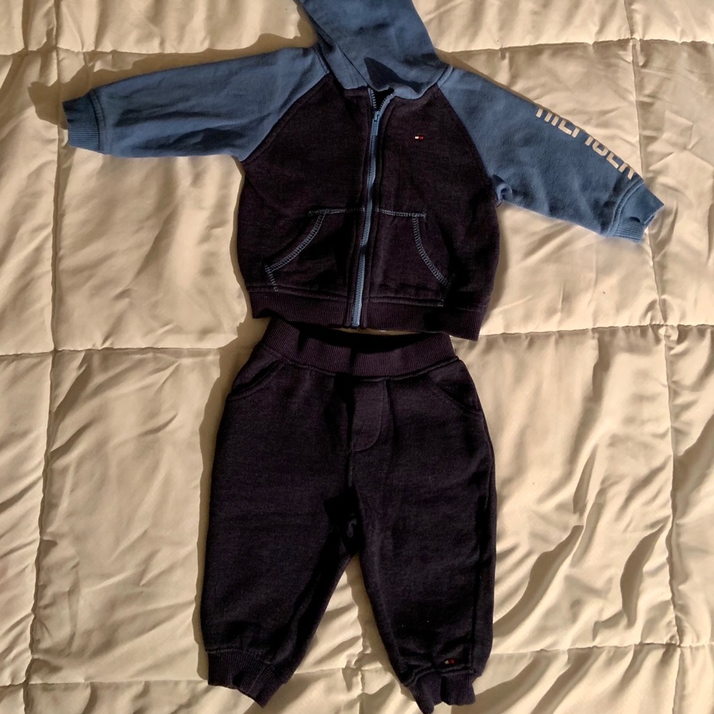 Baby boys Tommy Hilfiger Hooded sweatshirt & pants